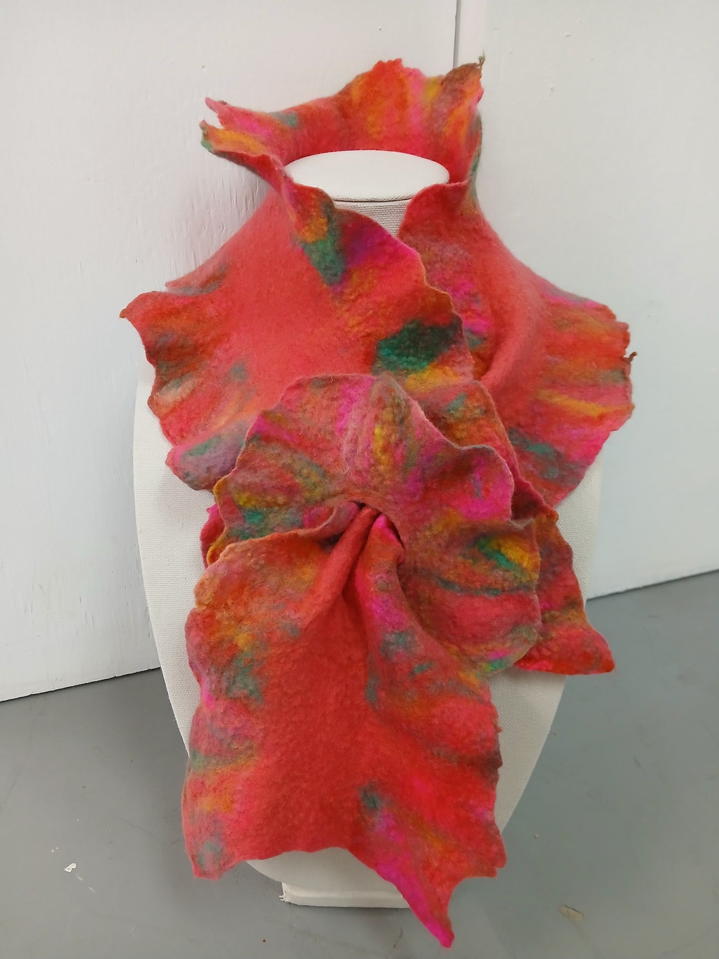 Scarf- Flower pink multi