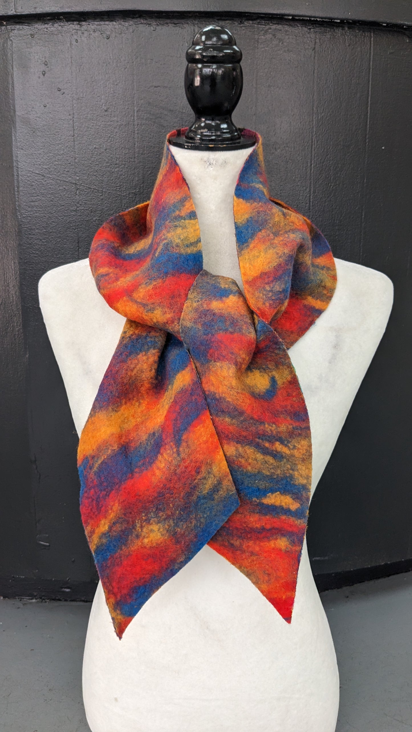 Flaming reversible scarf