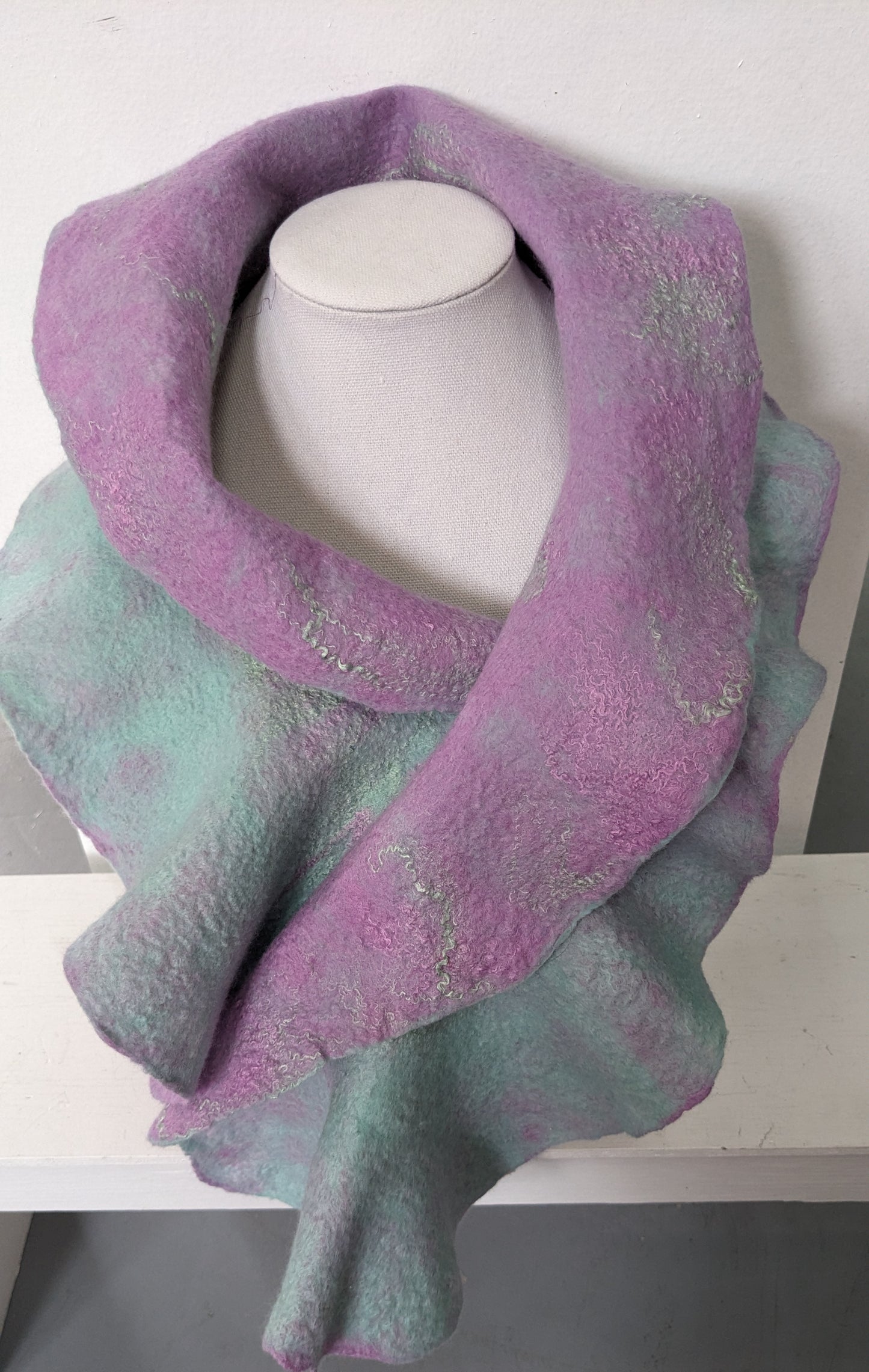 Ruffled Scarf Mint