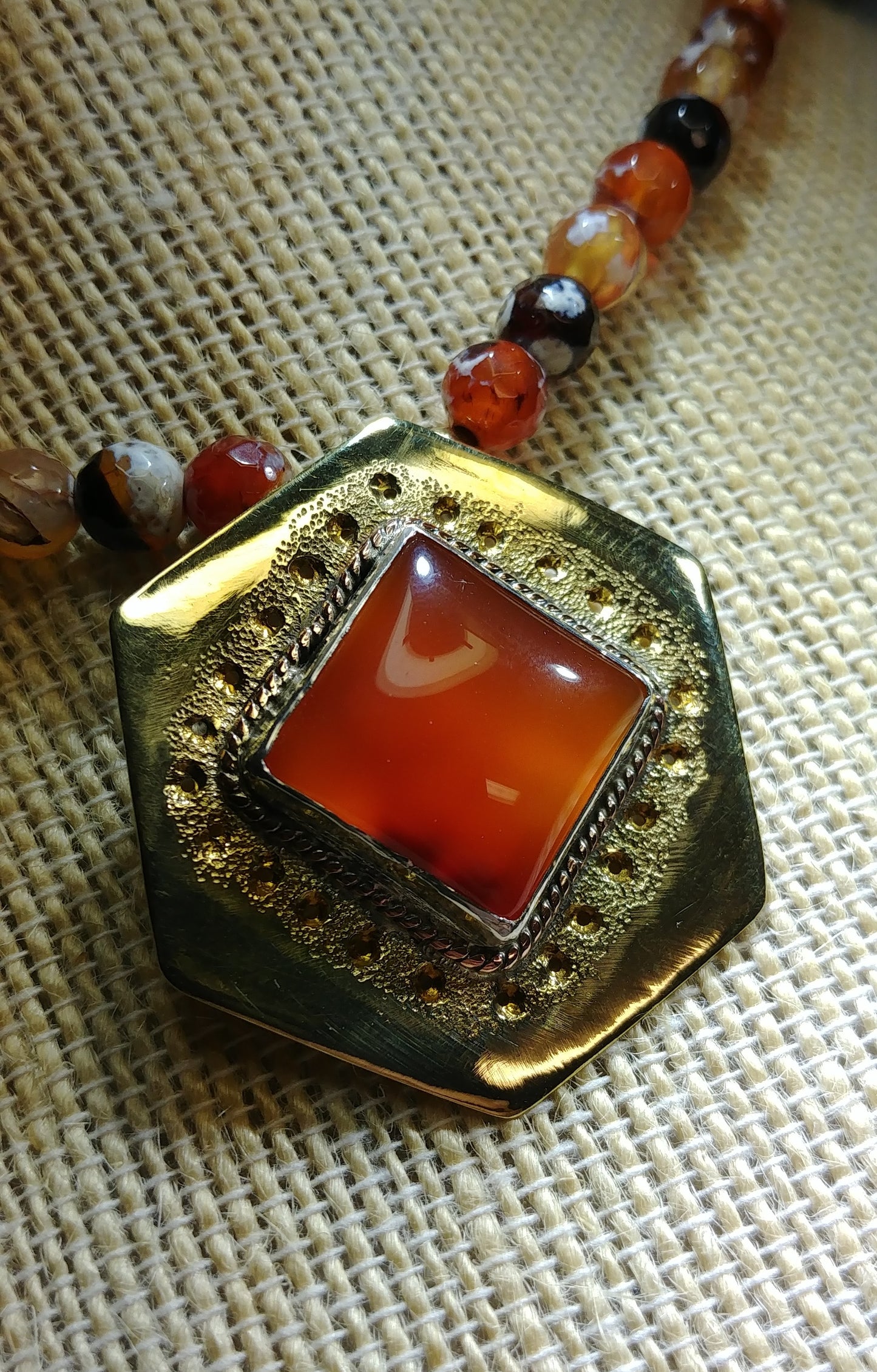 Faceted Agate Stone Necklace