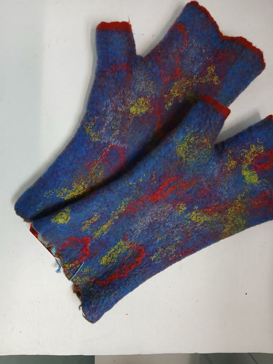 Gloves -red blue PFA051