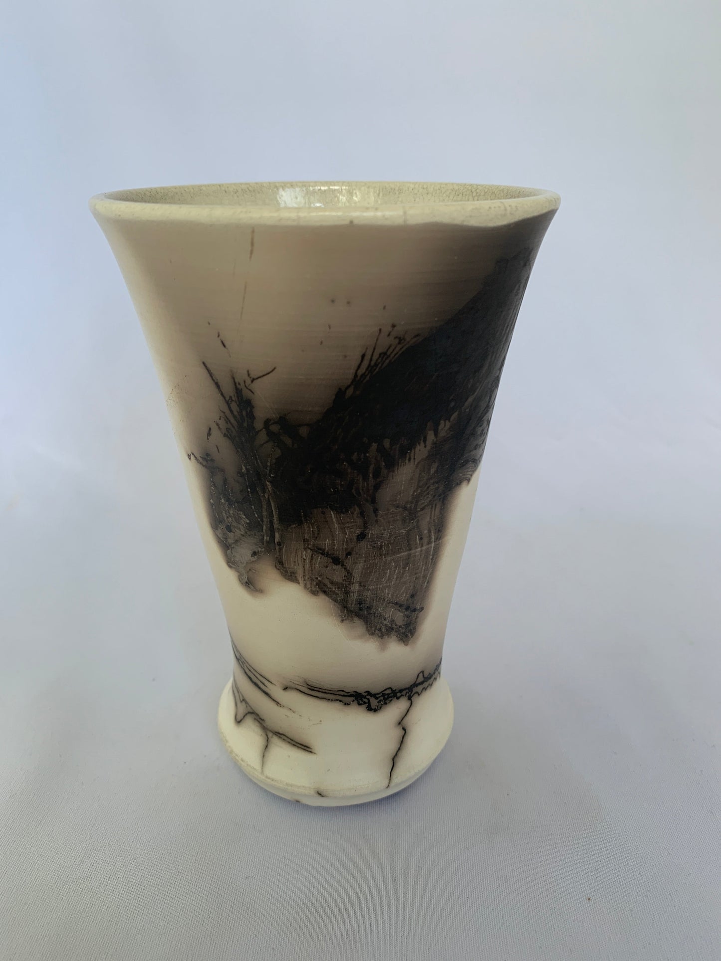 Horsehair & Feathers Raku Vase JR550 – side view with carbon markings