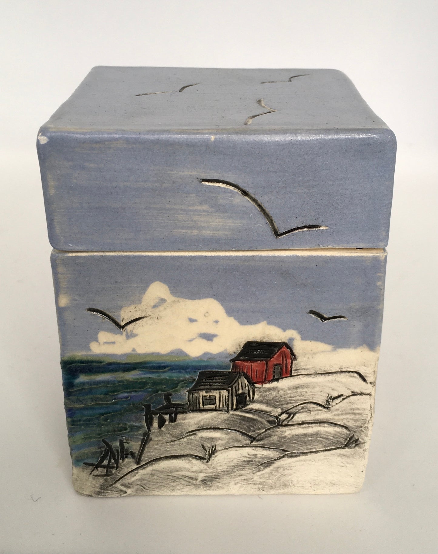 Nova Scotia Lighthouse Earthenware Box